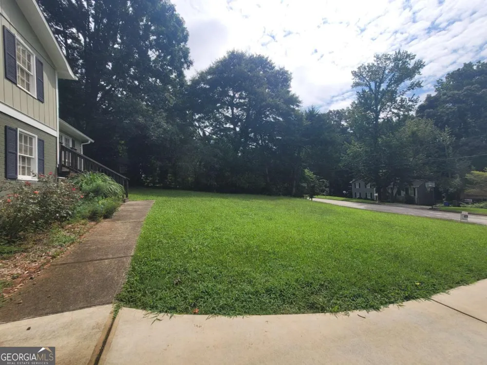 4641 Lucerne Valley RD Lilburn, GA 30047