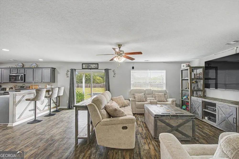 7 NW Oxbow DR Ludowici, GA 31316