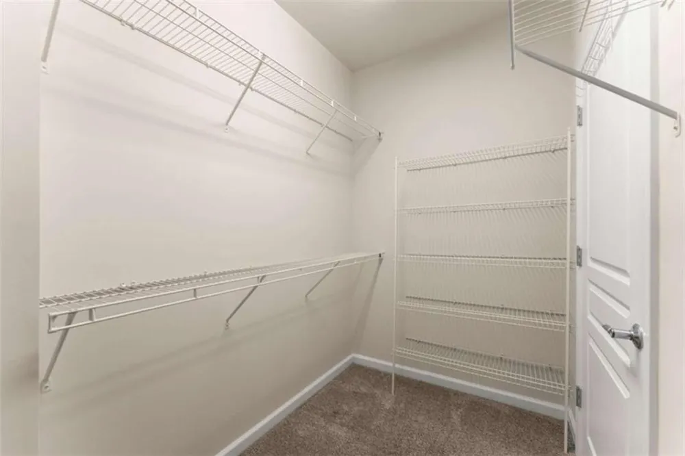 6142 Longleaf Drive Hoschton, GA 30548