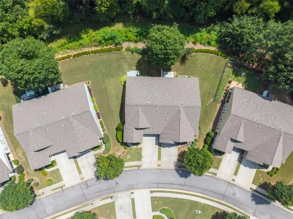 6142 Longleaf Drive Hoschton, GA 30548