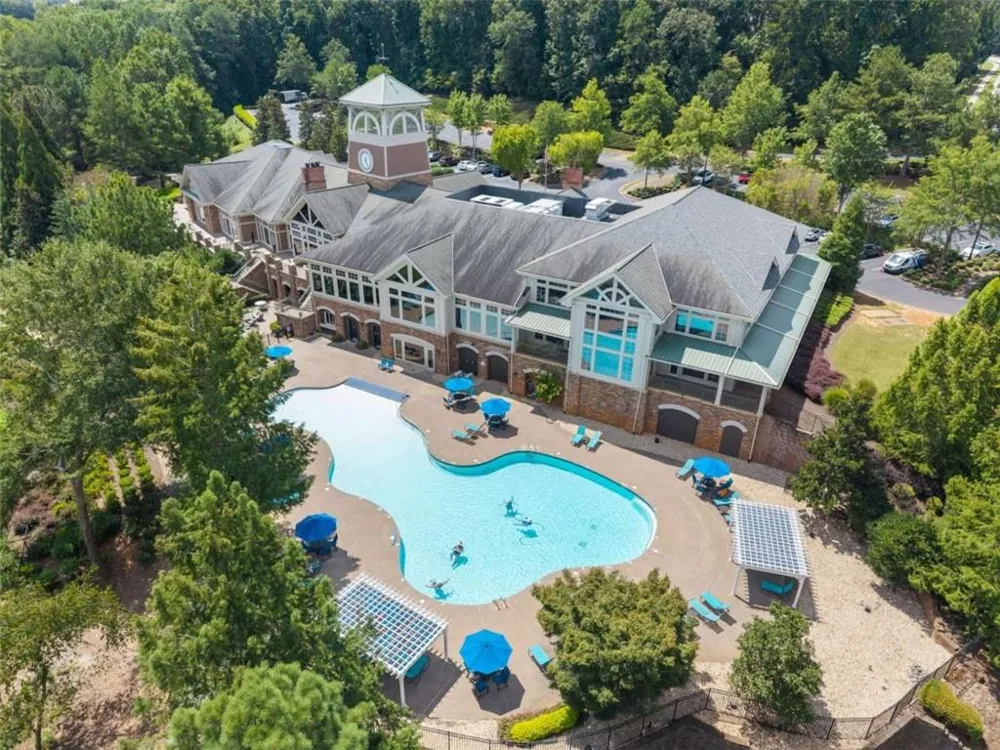 6142 Longleaf Drive Hoschton, GA 30548