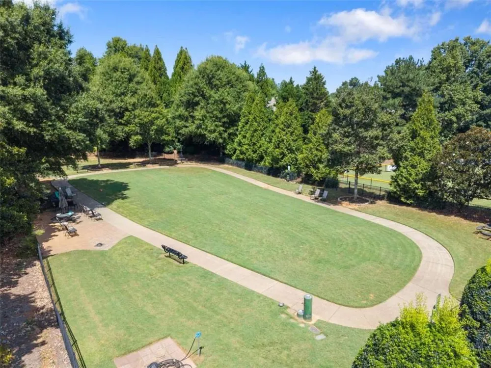 6142 Longleaf Drive Hoschton, GA 30548