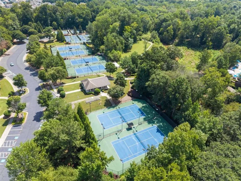 6142 Longleaf Drive Hoschton, GA 30548