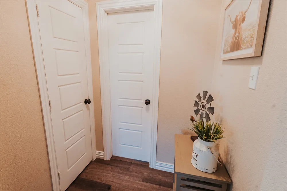246 Hcr 1450 Covington, TX 76636