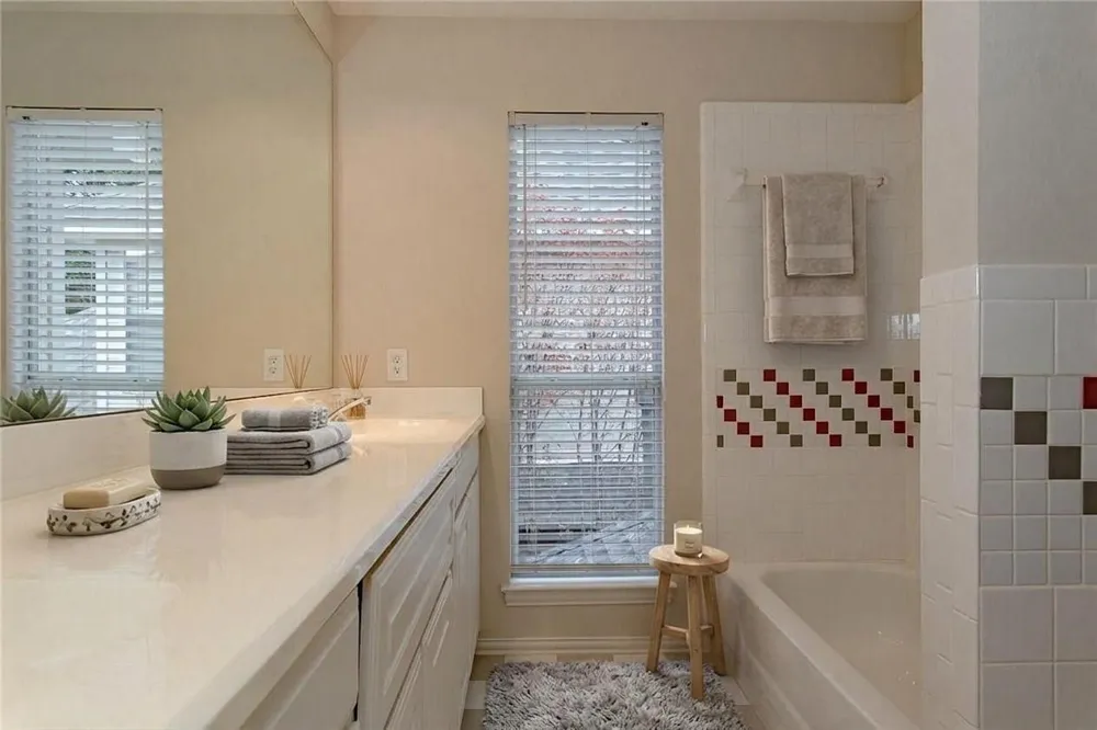 7034 Clear Springs Circle Garland, TX 75044