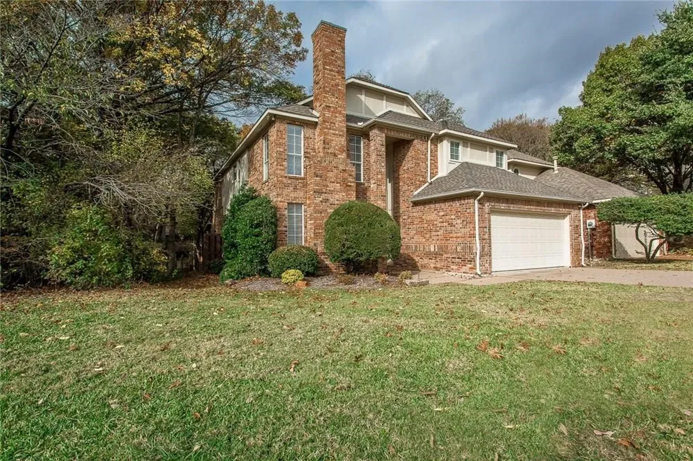 7034 Clear Springs Circle Garland, TX 75044
