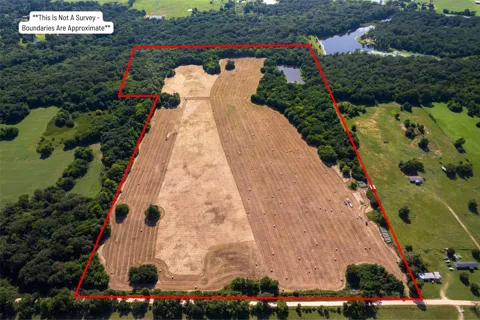 940 County Road 1106 E