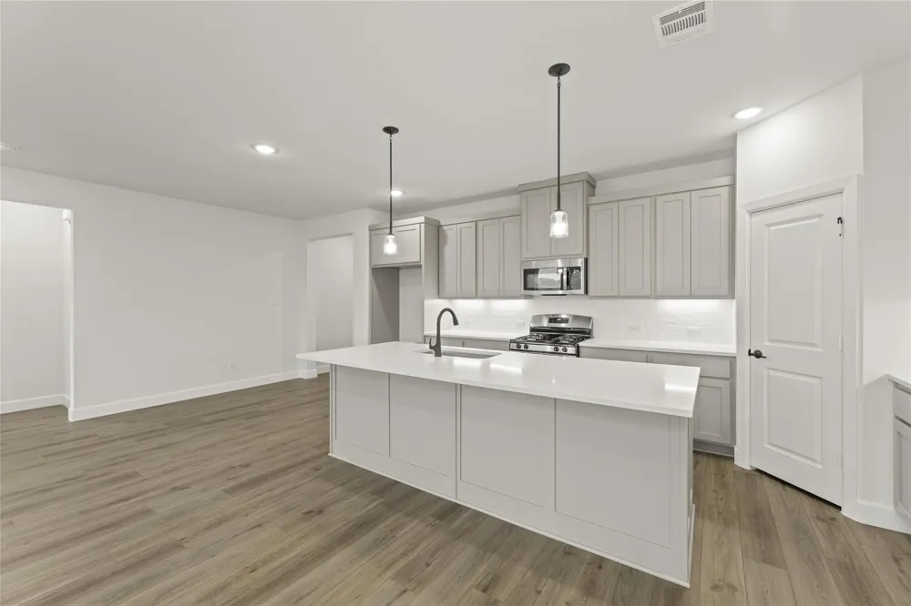 2828 Spring Side Royse City, TX 75189