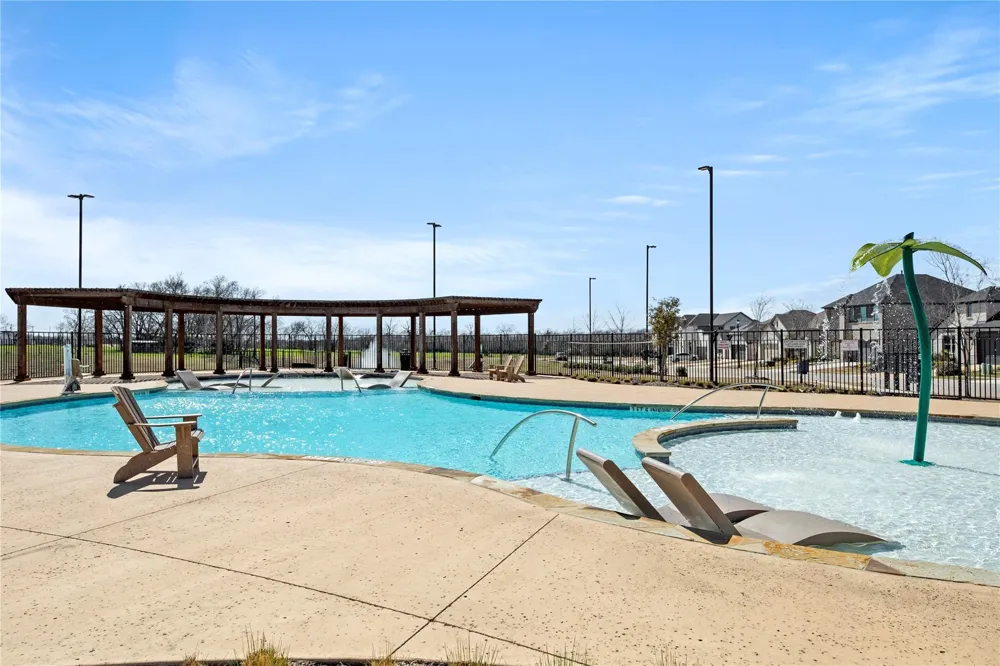 2828 Spring Side Royse City, TX 75189
