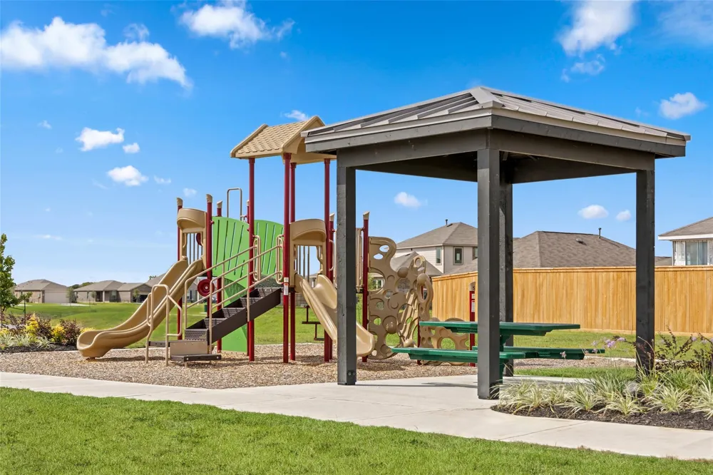 1902 Becaccino Trail Texas City, TX 77591