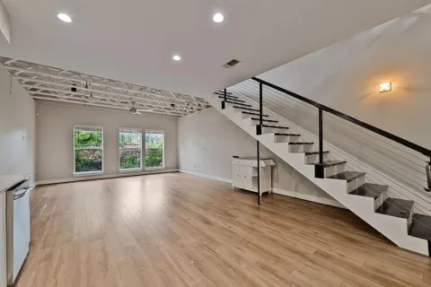 1616 Elgin Street #11