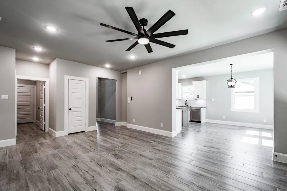 816 County Road 6609 Dayton, TX 77535