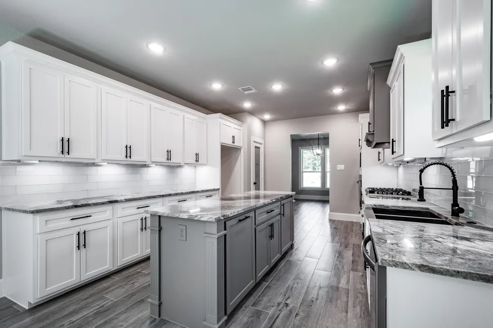 816 County Road 6609 Dayton, TX 77535