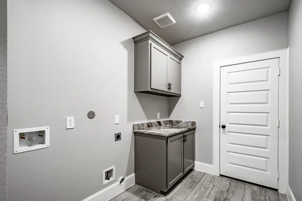 816 County Road 6609 Dayton, TX 77535