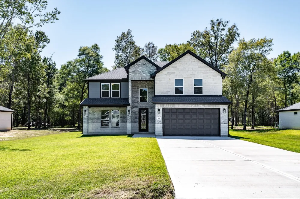 816 County Road 6609 Dayton, TX 77535