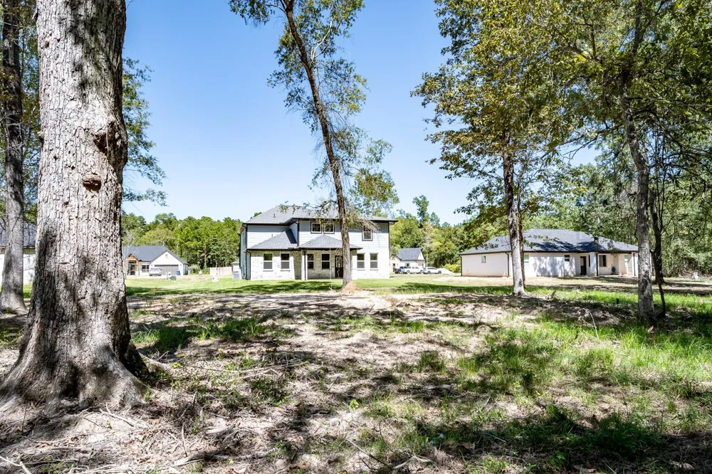 816 County Road 6609 Dayton, TX 77535