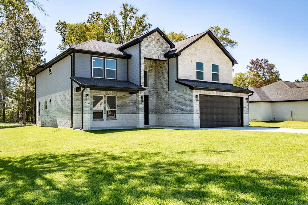 816 County Road 6609 Dayton, TX 77535