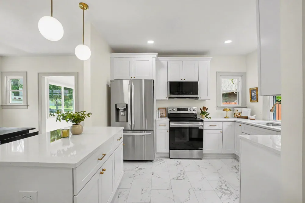 404 Inkster Avenue Kalamazoo, MI 49001