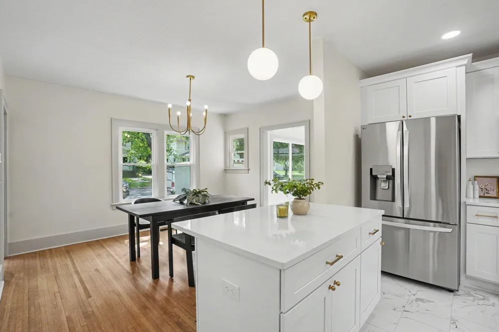 404 Inkster Avenue Kalamazoo, MI 49001