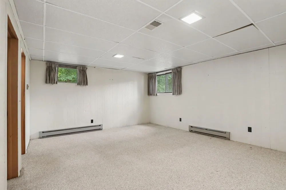 3649 Woodcliff Drive Kalamazoo, MI 49008
