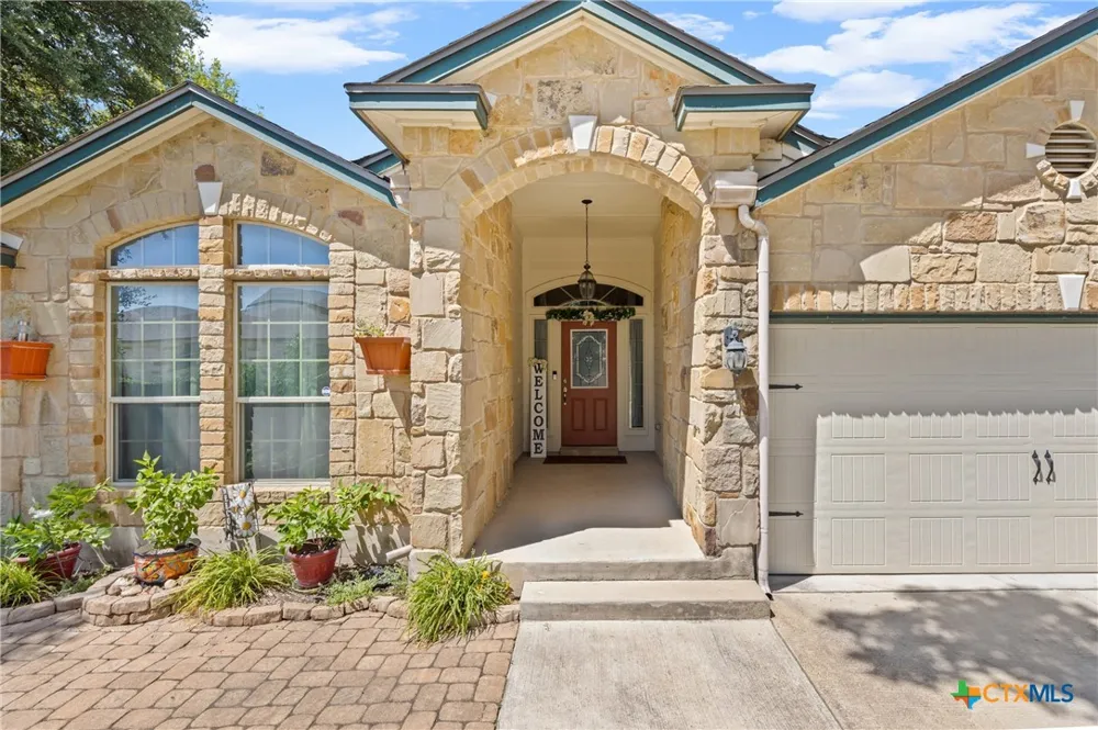 4513 Benvilio Drive Belton, TX 76513