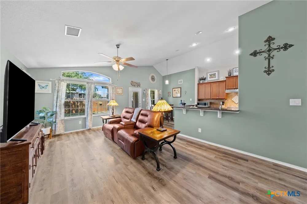 4513 Benvilio Drive Belton, TX 76513