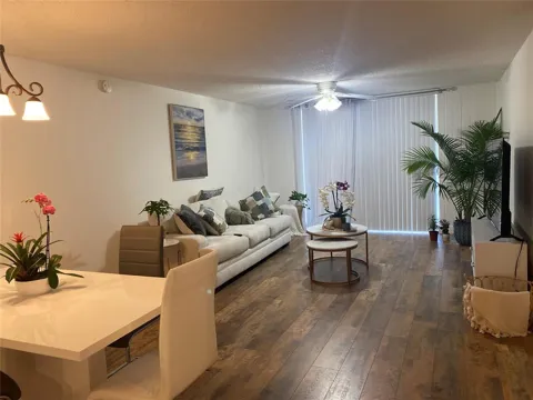7173 ORANGE DRIVE #220B