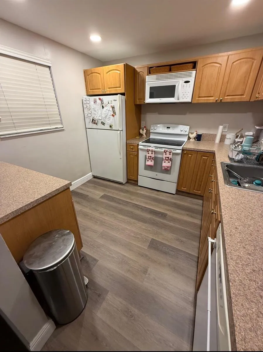 7173 ORANGE DRIVE #220B Davie, FL 33314