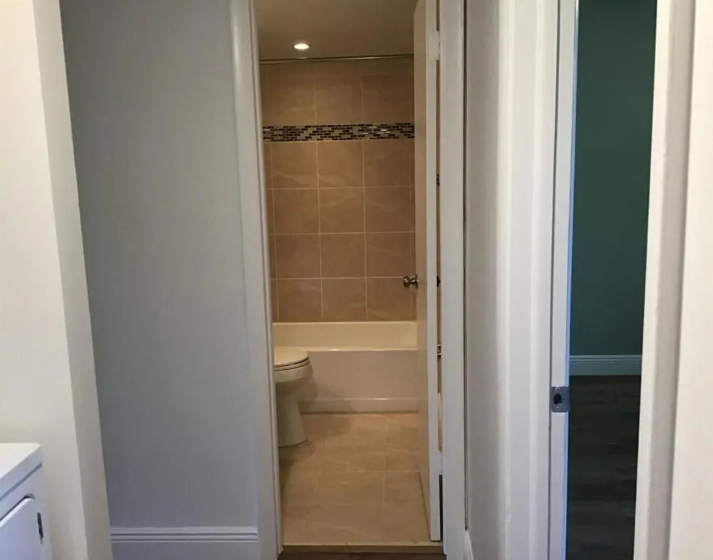 7173 ORANGE DRIVE #220B Davie, FL 33314