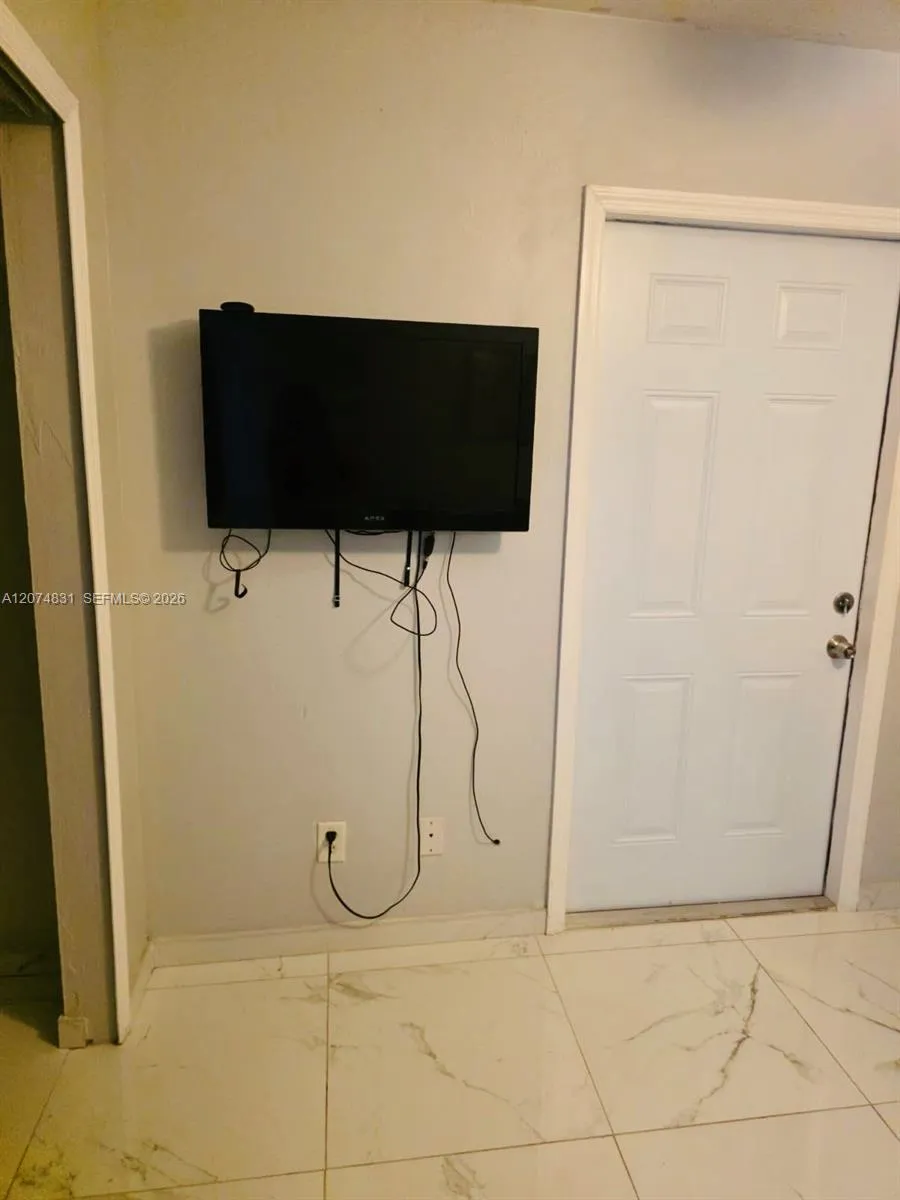 2909 20th St W #A Lehigh Acres, FL 33971