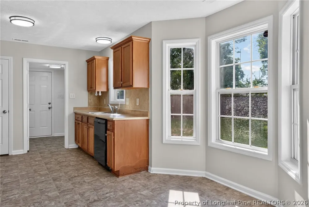 2337 Gray Goose Loop Fayetteville, NC 28306