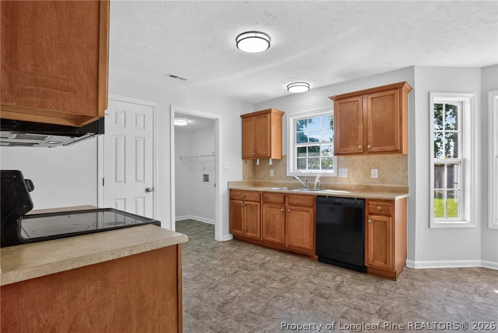 2337 Gray Goose Loop Fayetteville, NC 28306