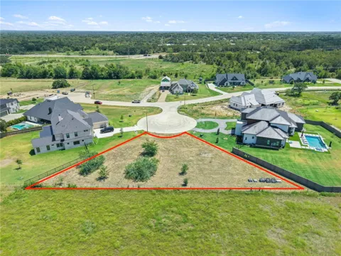4400 Collie Court