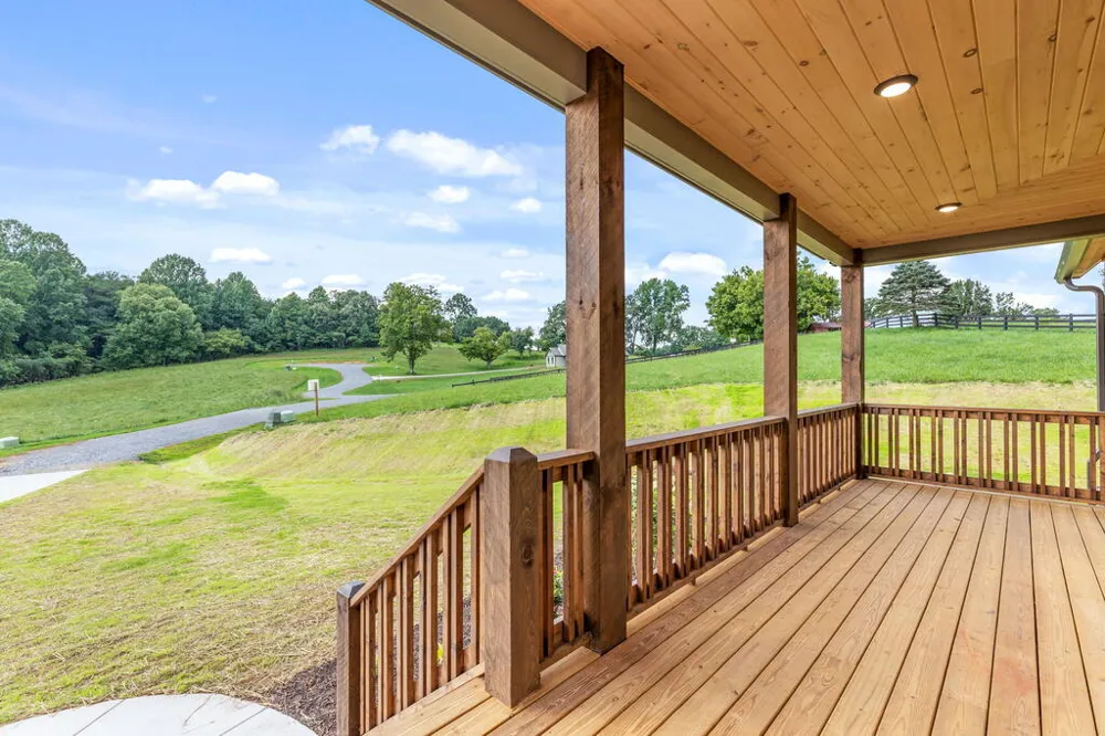 63 Redridge Road Morganton, GA 30560