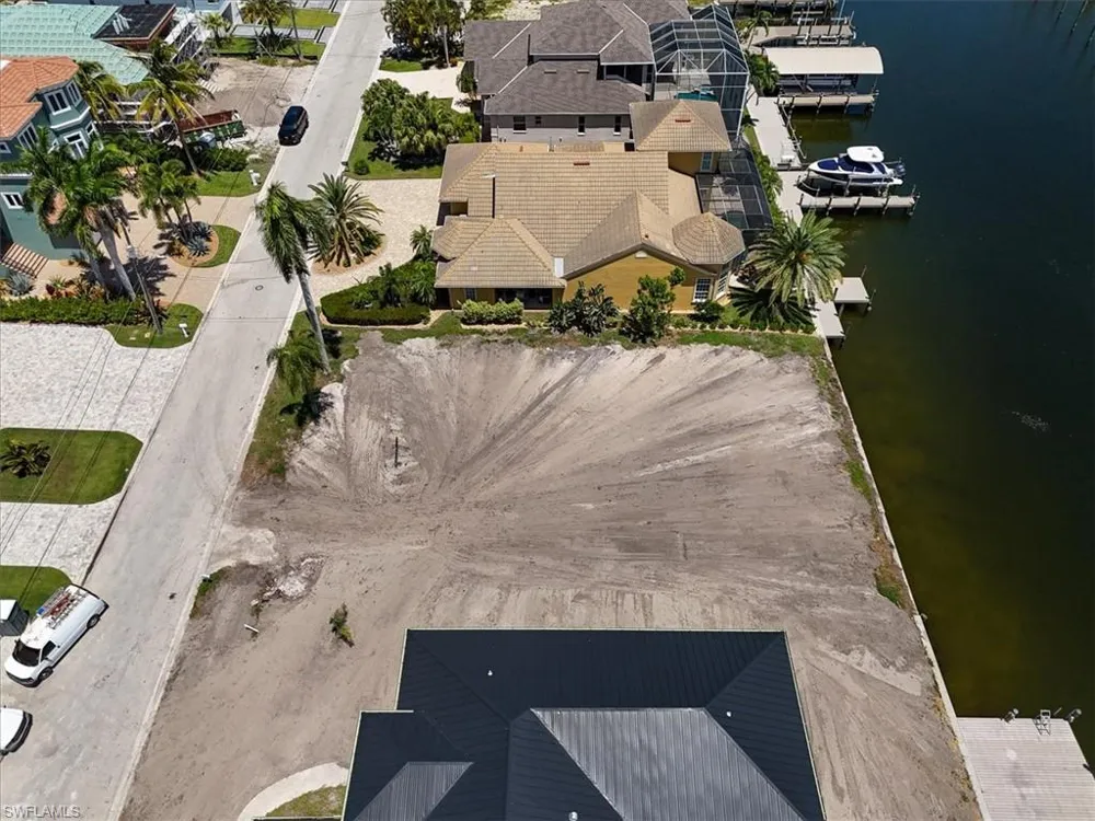 18291 Cutlass Drive Fort Myers Beach, FL 33931