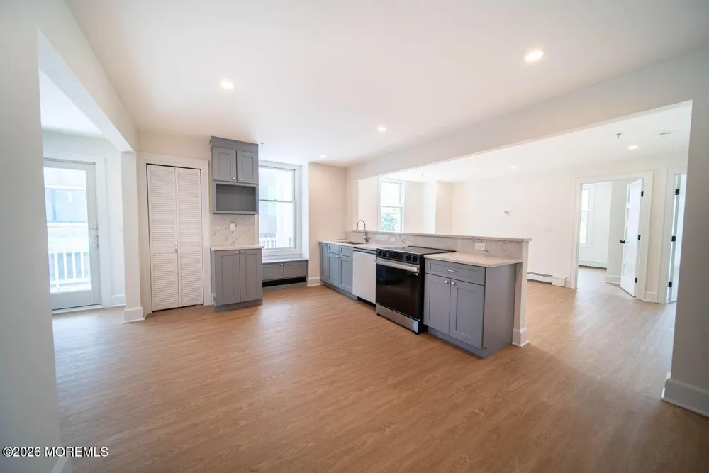 1125 E Ocean Avenue #2b Sea Bright, NJ 07760
