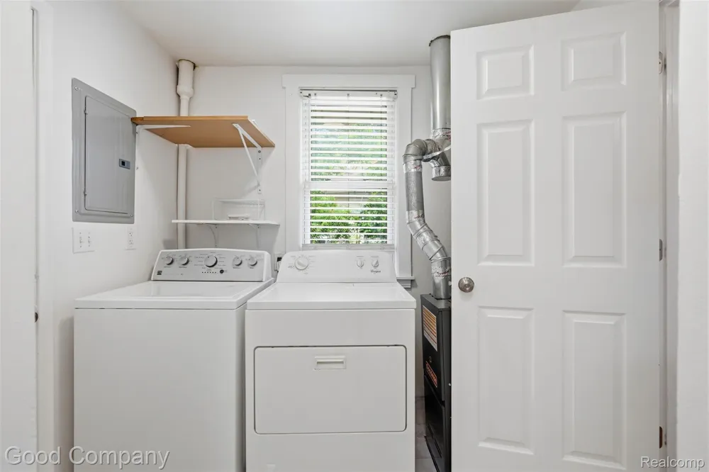 1592 Shevlin Street Ferndale City, MI 48220