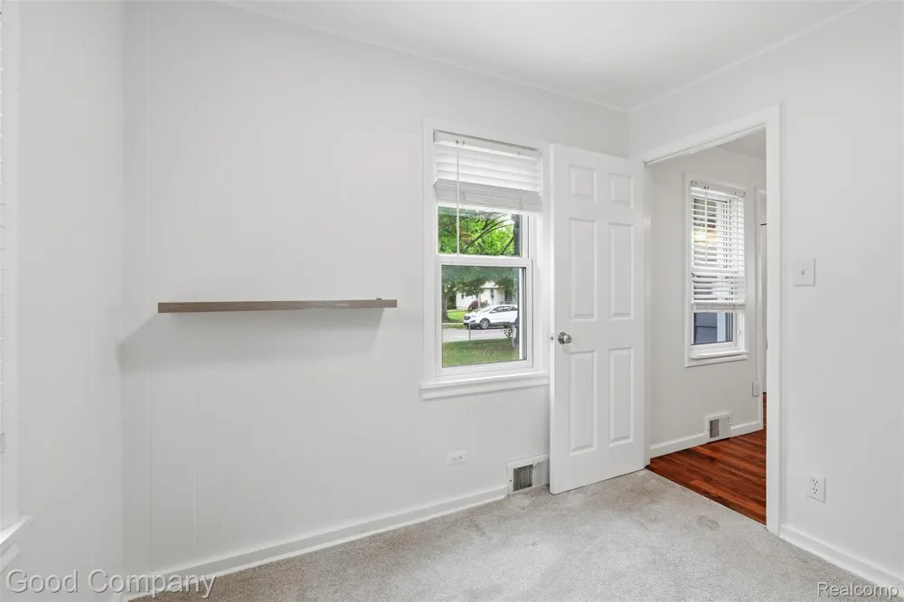 1592 Shevlin Street Ferndale City, MI 48220