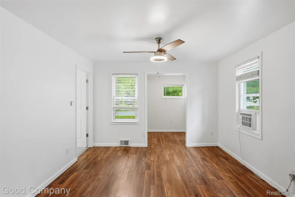 1592 Shevlin Street Ferndale City, MI 48220