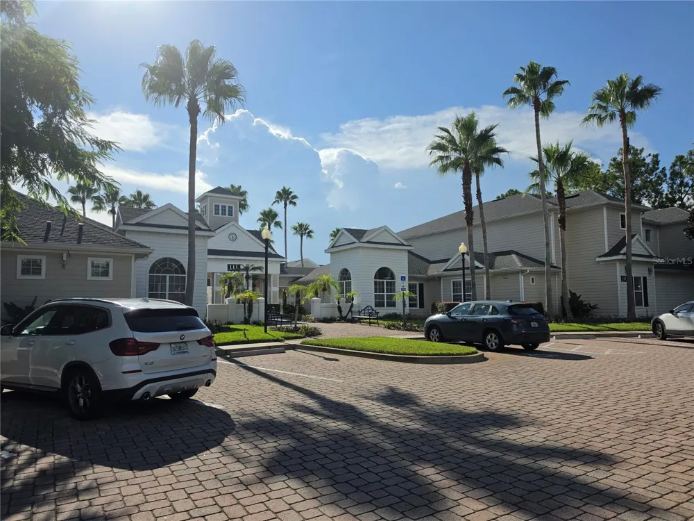 1300 EASTERN PECAN PLACE #207 Winter Garden, FL 34787