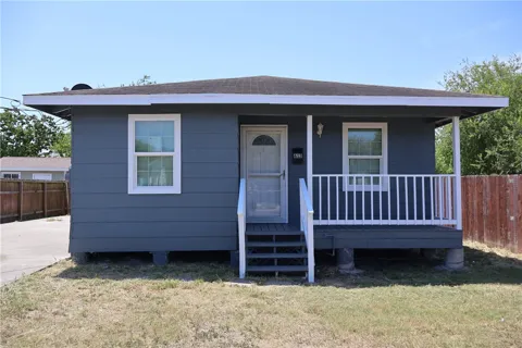 613 Francesca Street