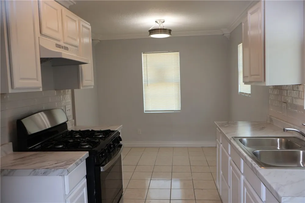613 Francesca Street Corpus Christi, TX 78405