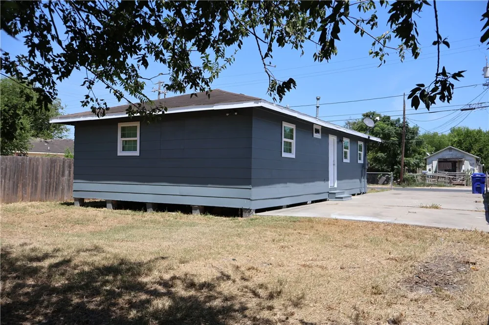 613 Francesca Street Corpus Christi, TX 78405