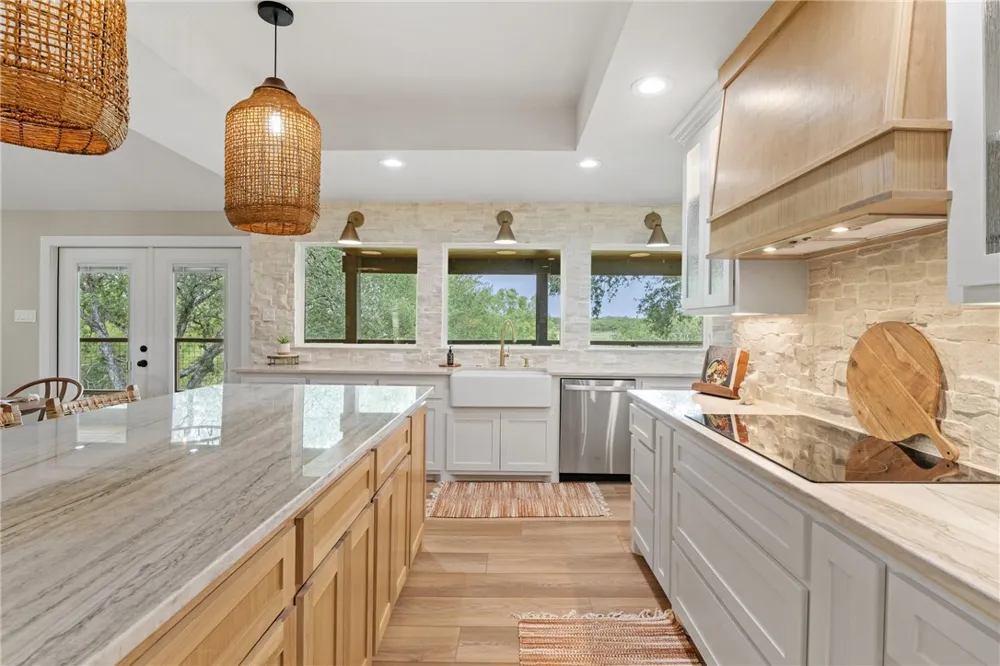 662 County Road 372 Sandia, TX 78383