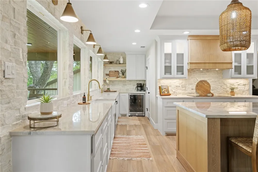 662 County Road 372 Sandia, TX 78383