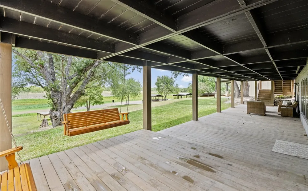 662 County Road 372 Sandia, TX 78383