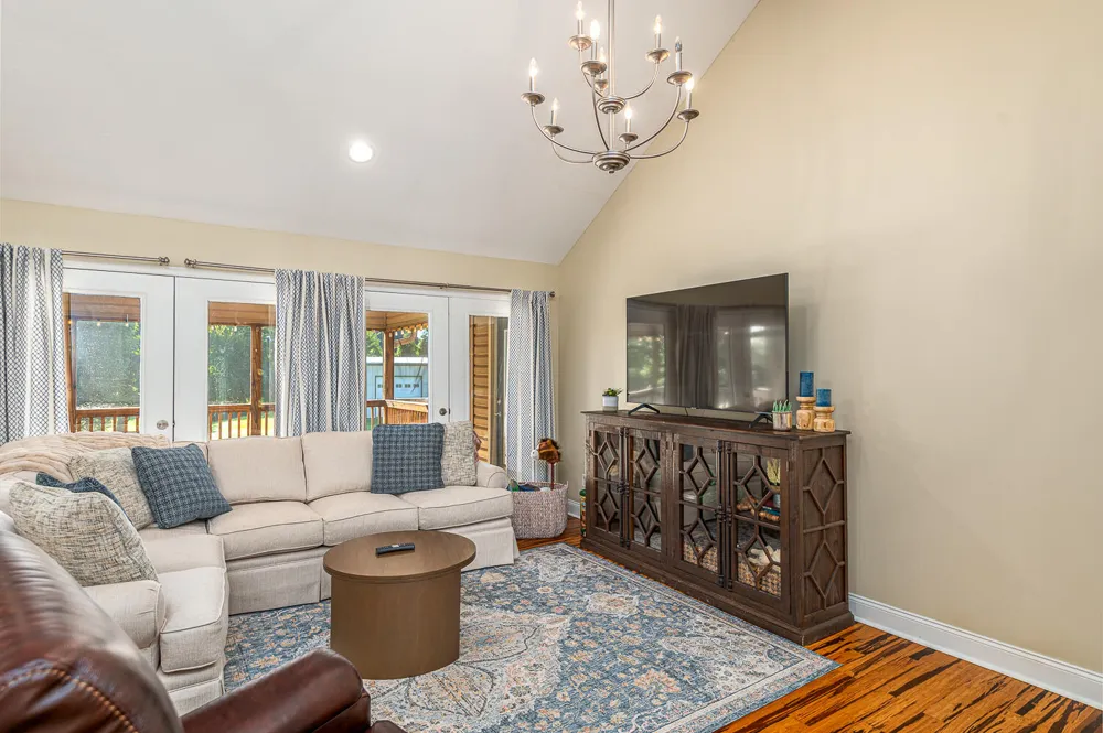 7918 Wolftever Drive Ooltewah, TN 37363
