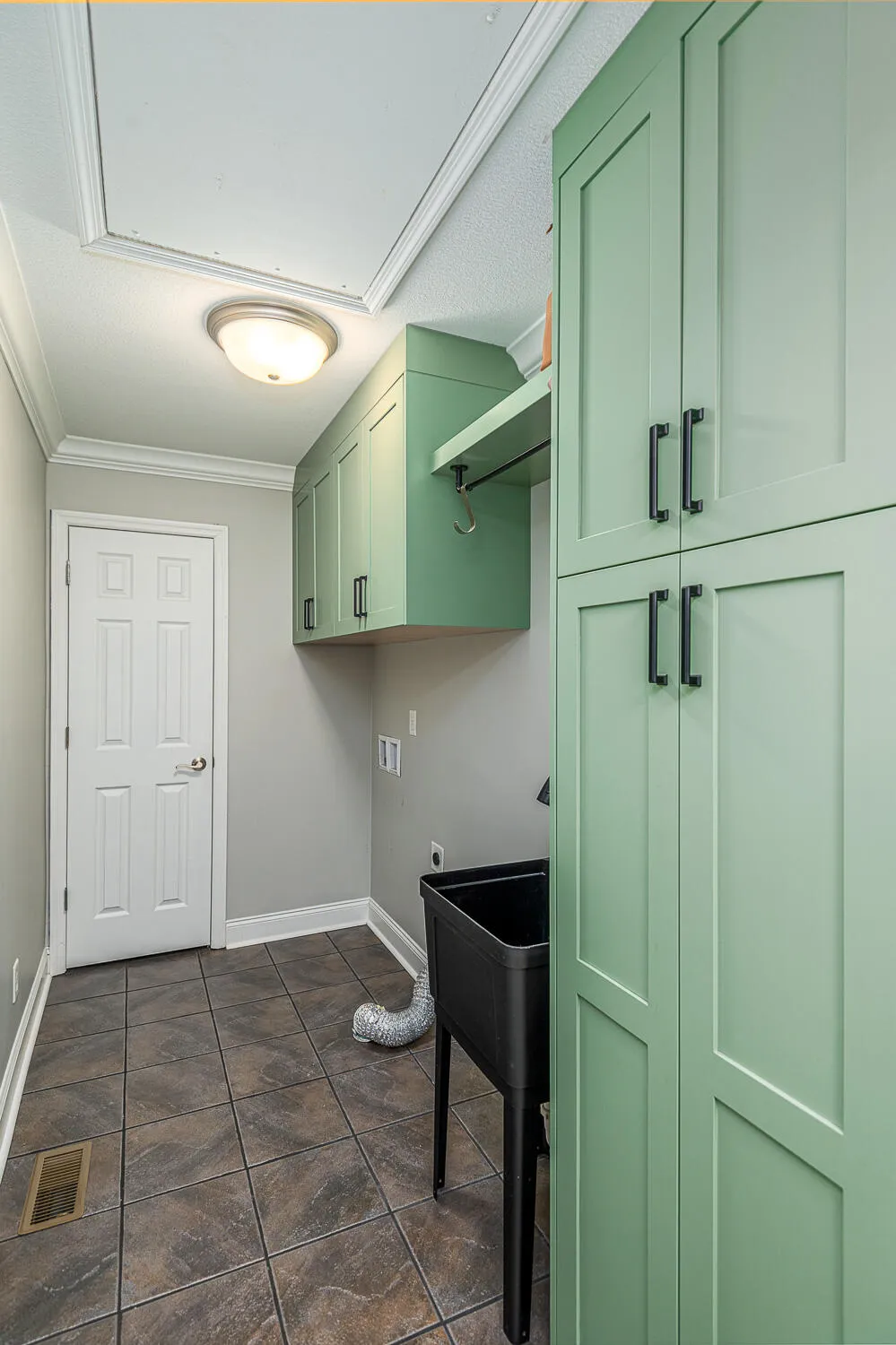 7918 Wolftever Drive Ooltewah, TN 37363