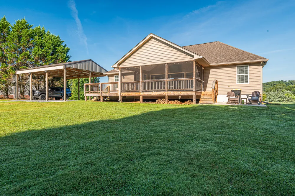 7918 Wolftever Drive Ooltewah, TN 37363