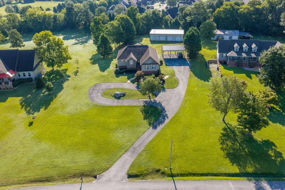 7918 Wolftever Drive Ooltewah, TN 37363